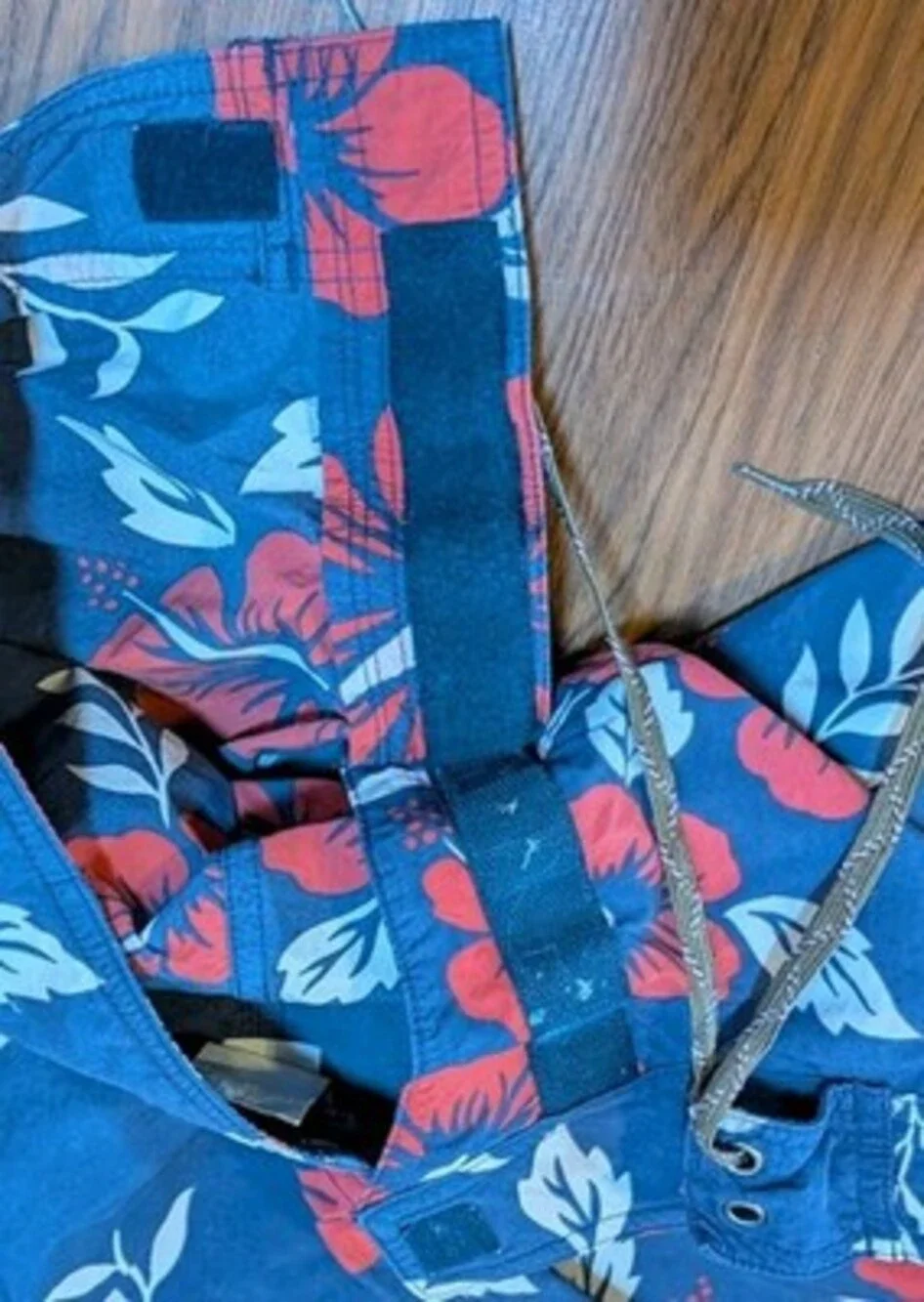 VTG Patagonia Men's 30 Wavefarer Board Shorts Blue Red Hawaiian Swim Y2K - CLEAN